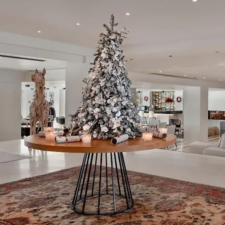 Hotel Amaronda & 4*